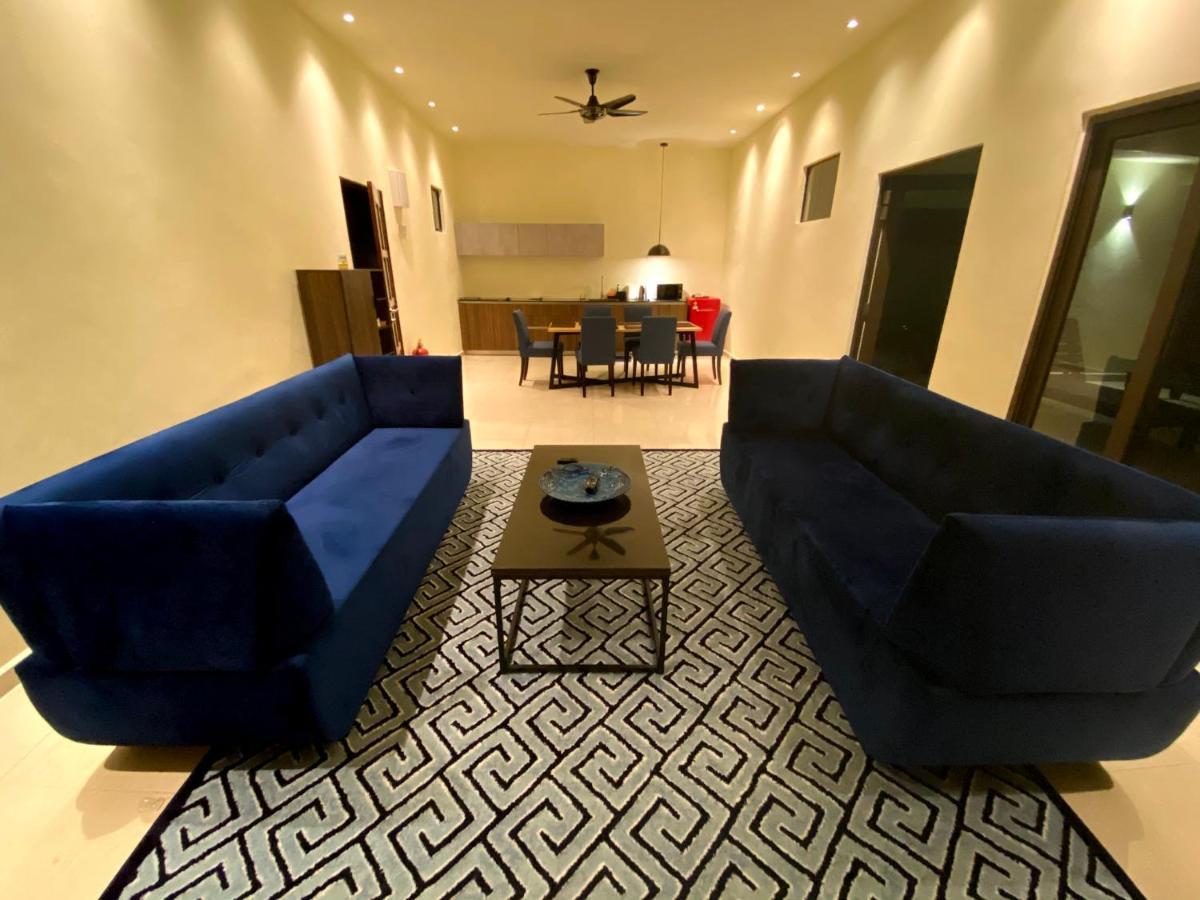 Charis Pool Villa 2 - 3 Bedroom With Private Pool Bentong Exterior photo